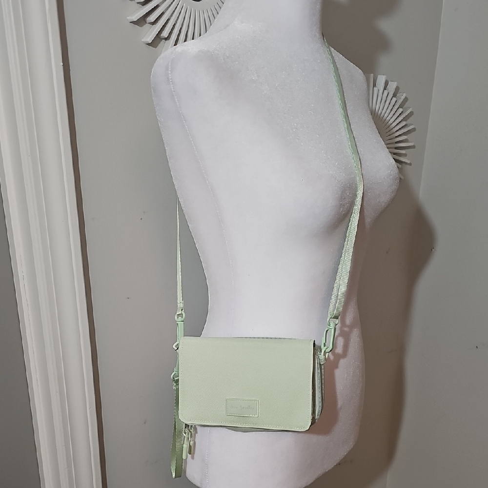 Vera Bradley Lighten Up RFID 3-in-1 Light Green Crossbody Bag